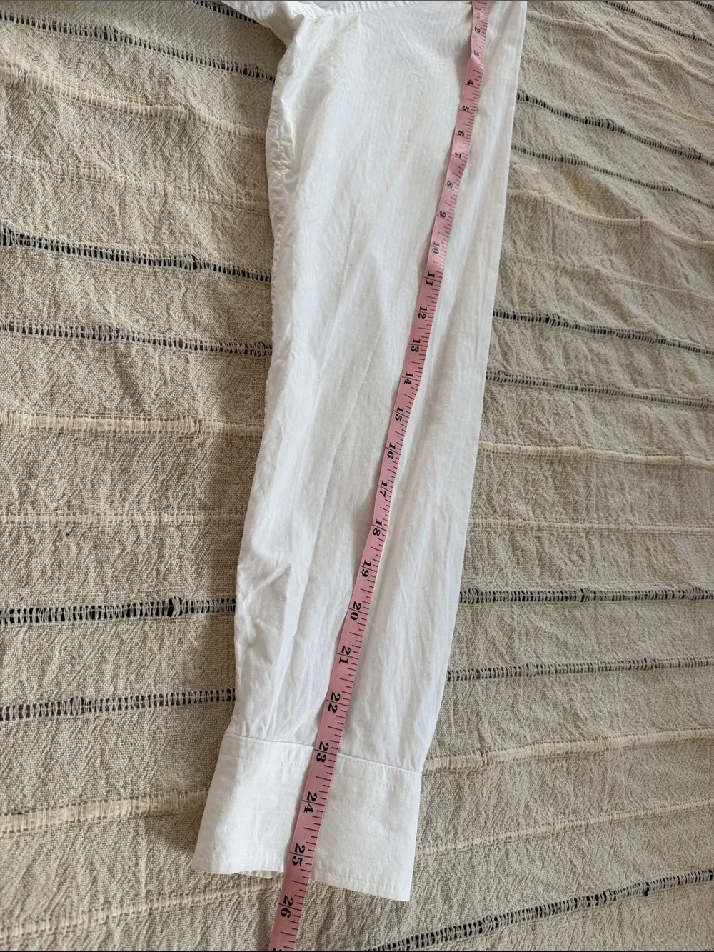 EUC Banana Republic White Men's Long-Sleeve Dress Shirt